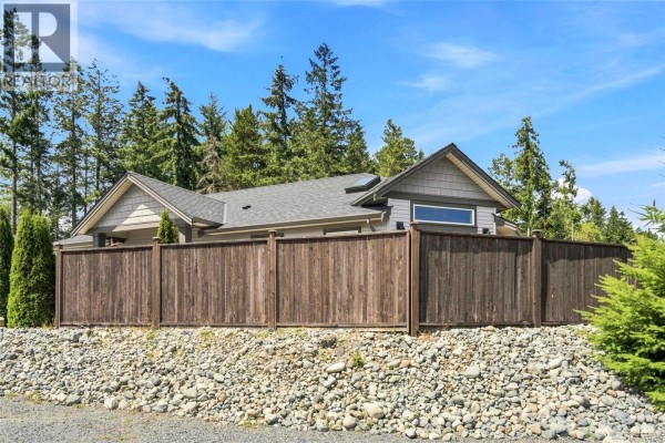 Laundry room - 100 Carlo Pl, Nanaimo, BC V9X0B3 Photo 5