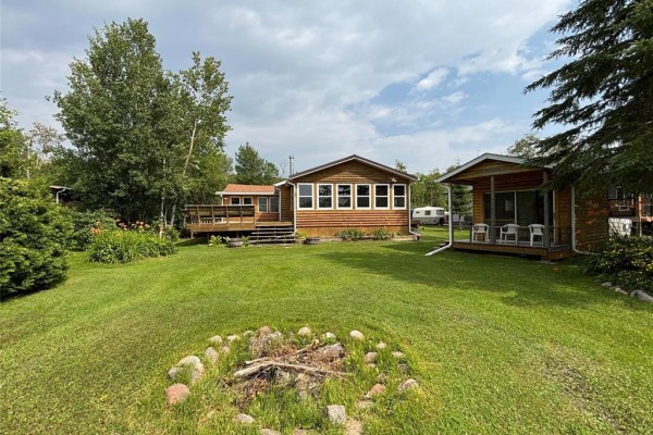 Dining room - 100 Frontier Road, Beaconia, MB R0E0B0 Photo 3