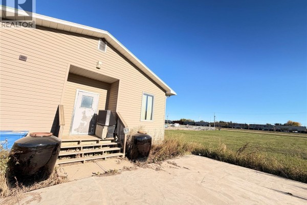 100 Industrial Drive, Milestone, SK S0G3L0 Photo 2