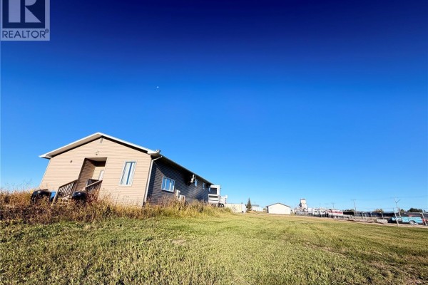 100 Industrial Drive, Milestone, SK S0G3L0 Photo 3