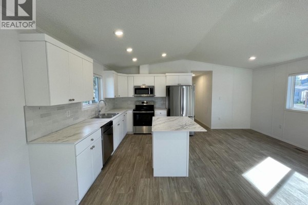 Living room - 100 Industrial Road 1 Road Unit# 80, Sparwood, BC V0B2G3 Photo 5