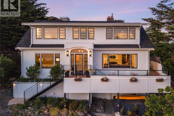 100 King George Terr, Oak Bay, BC, photo 2