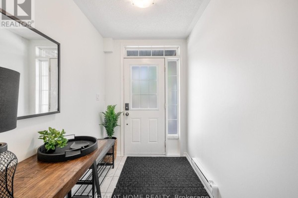 Dining room - 100 Magpie Way, Whitby, ON L1N0K5 Photo 3