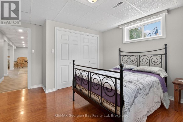100 Peel Street, Penetanguishene, ON, photo 3