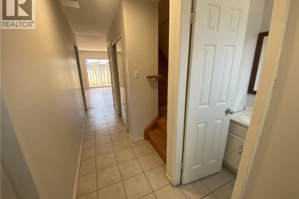 Primary Bedroom - 100 Quigley Road Unit# 96, Hamilton, ON L8K6J1 Photo 5