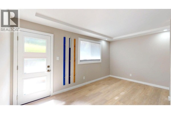 100 Red Cedar Drive Unit# D37, Sparwood, BC V0B2G0 Photo 4