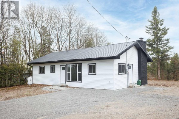 Primary Bedroom - 100 Reid Street, Kawartha Lakes, ON K0M1A0 Photo 4