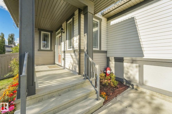 Primary Bedroom - 100 Rideau Pl, Beaumont, AB T4X1Z6 Photo 5