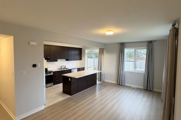 100 Robert Perry Street, North Grenville, ON K0G1J0 Photo 5