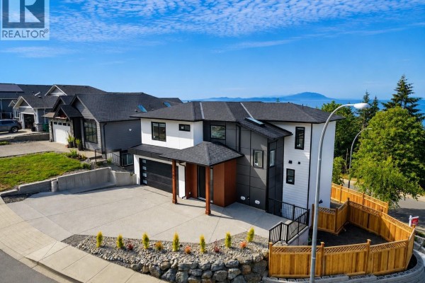 100 Royal Pacific Way, Nanaimo, BC, photo 3