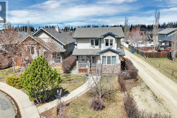100 Wade Close, Red Deer, AB, photo 3