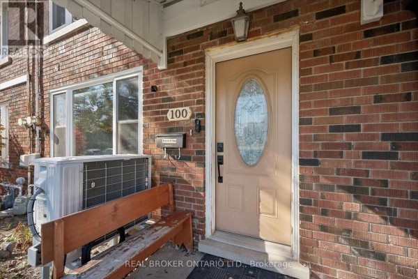 Primary Bedroom - 100 Waverley Drive, Guelph, ON N1E1G8 Photo 3