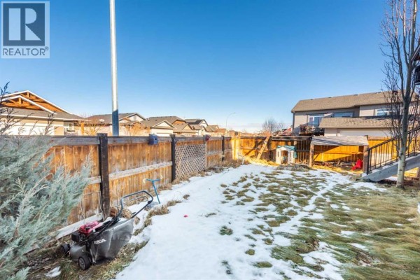 Bedroom - 100 Willow Ridge Link, Diamond Valley, AB T0L0H0 Photo 4