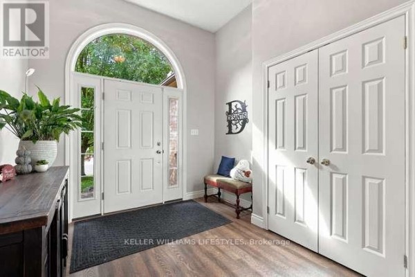 Great room - 1000 Adirondack Road, London South, ON N6K4W8 Photo 4