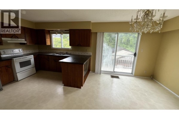 Dining room - 1000 Ambrose Avenue, Prince Rupert, BC V8J2C6 Photo 3