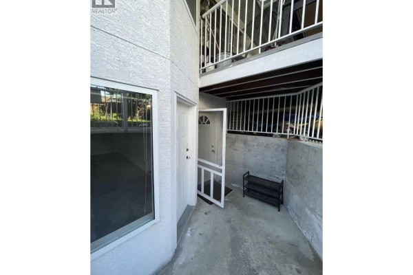 1000 Cliff Avenue, Burnaby