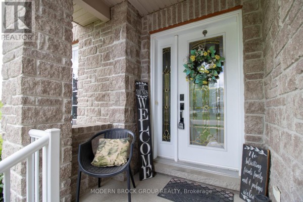 1000 Crestwood Drive, Brockville, ON K6V7N1 Photo 4
