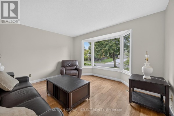Dining room - 1000 Griffith Street, London South, ON N6K3Z4 Photo 4