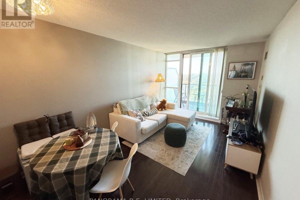 Dining room - 1001 - 225 Sherway Gardens Road, Toronto, ON M9C0A3 Photo 2