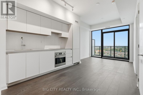 Living room - 1001 - 25 Frederick Todd Way, Toronto, ON M4G0C6 Photo 3