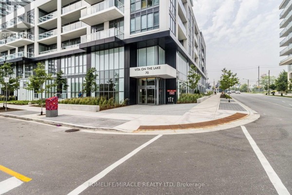 Family room - 1001 - 70 Annie Craig Drive, Toronto, ON M8V0G2 Photo 4