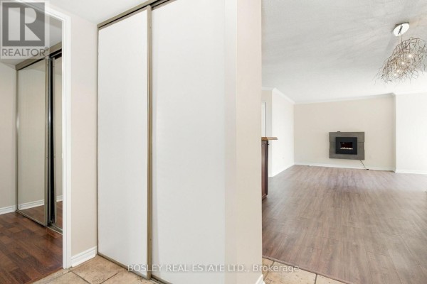Primary Bedroom - 1001 - 95 Lombard Street, Toronto, ON M5C2V3 Photo 4