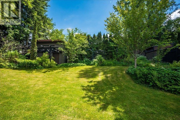 Living room - 1001 Gilker Street, Nelson, BC V1L5V3 Photo 5