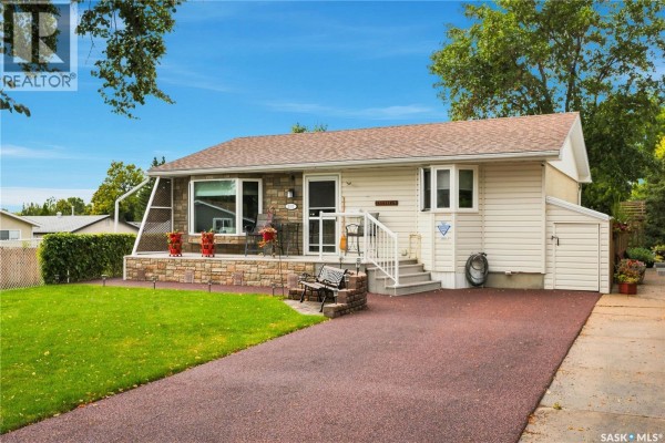1001 Mahoney Avenue, Saskatoon