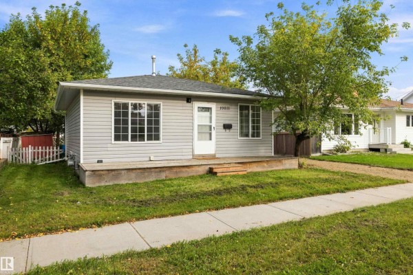 10011 105 St, Morinville, AB, photo 2