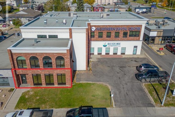 10014 102 Avenue, Grande Prairie, AB, photo 3