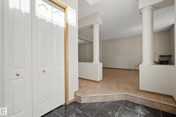 Bedroom 2 - 10014 97 Av Nw, Edmonton, AB T5K0B1 Photo 5