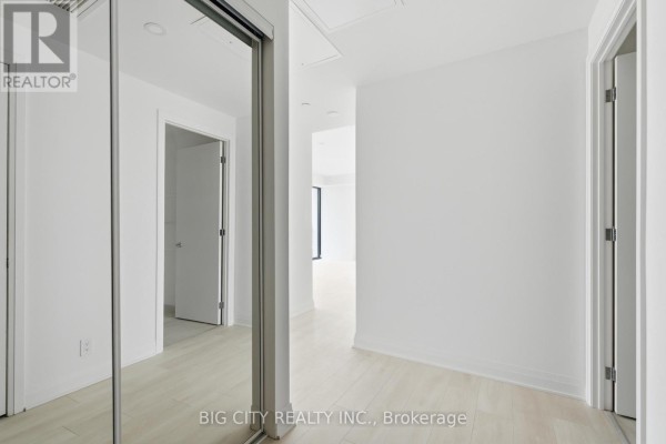 Dining room - 1002 - 25 Frederick Todd Way, Toronto, ON M4G0C9 Photo 2