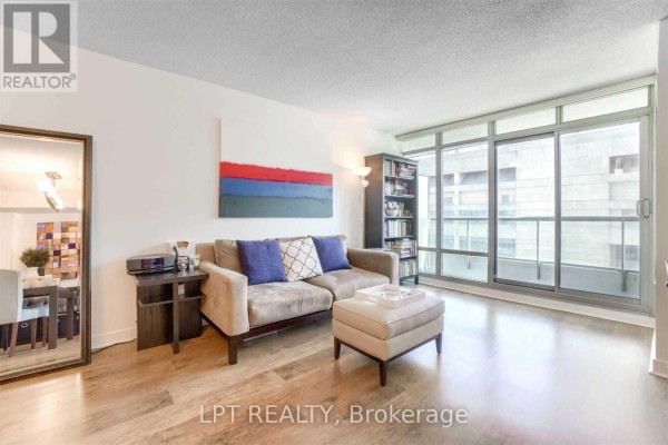 Dining room - 1002 - 81 Navy Wharf Court, Toronto, ON M5V3S2 Photo 2