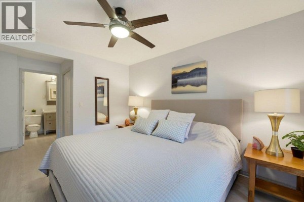 Bedroom - 1002 Riverside Avenue Unit# 114, Sicamous, BC V0E2V0 Photo 4