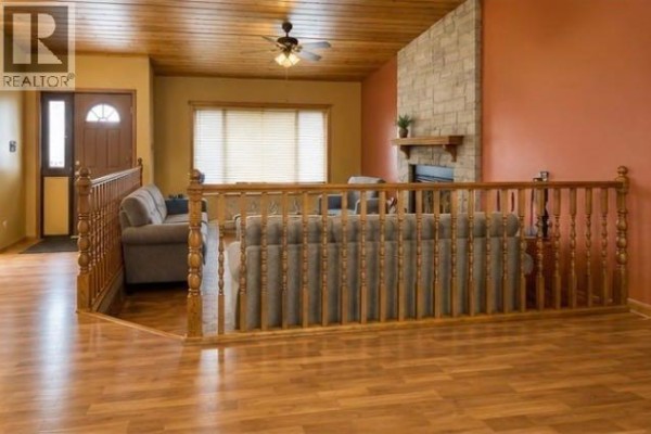 Dining room - 10024 103 Avenue, Lac La Biche, AB T0A2C0 Photo 2