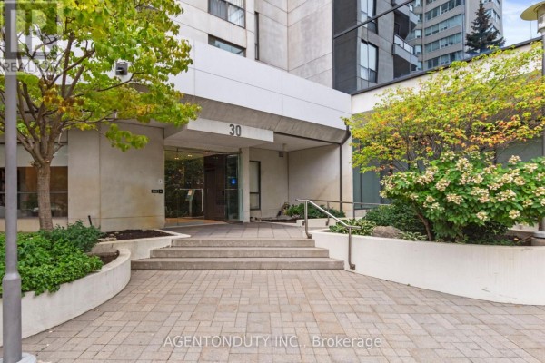 1003 - 30 Holly Street, Toronto, ON M4S3C2 Photo 2