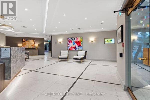 1003 - 30 Holly Street, Toronto, ON M4S3C2 Photo 4
