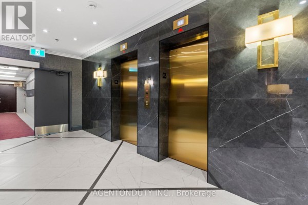 1003 - 30 Holly Street, Toronto, ON M4S3C2 Photo 5