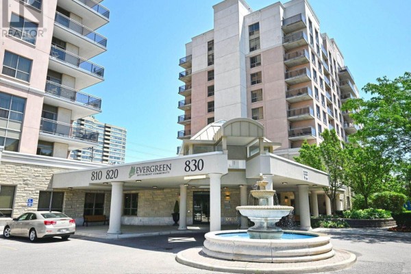 Living room - 1003 - 810 Scollard Court, Mississauga, ON L5V0A4 Photo 3