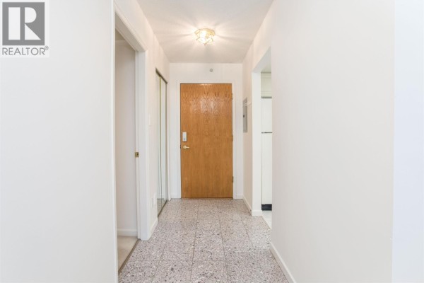 1003 1185 Quayside Drive, New Westminster, BC V3M6T8 Photo 3