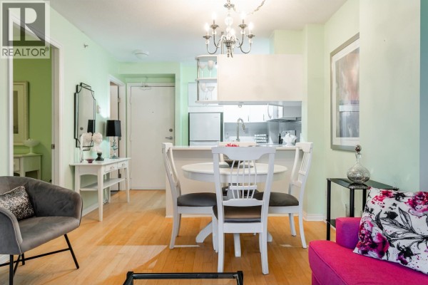 1003 1189 Howe Street, Vancouver, BC V6Z2X4 Photo 2