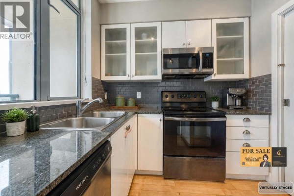 1003 1238 Burrard Street, Vancouver, BC V6Z3E1 Photo 4