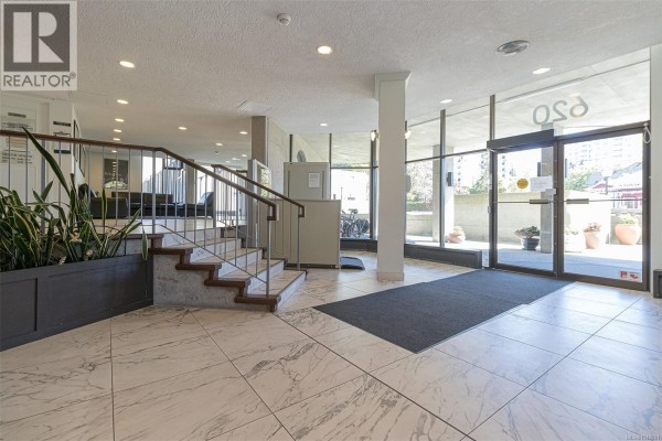 1003 620 Toronto St, Victoria, BC V8V1P7 Photo 4