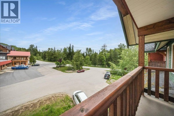 Full bathroom - 1003 Mountain View Road Unit# D, Rossland, BC V0G1Y0 Photo 3
