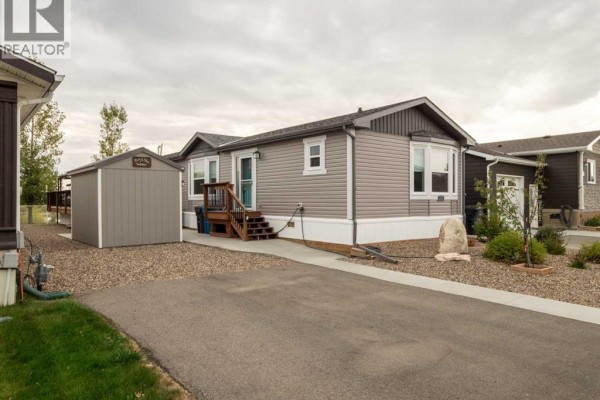 Primary Bedroom - 1003 Summer Street, Coaldale, AB T1M0C6 Photo 4