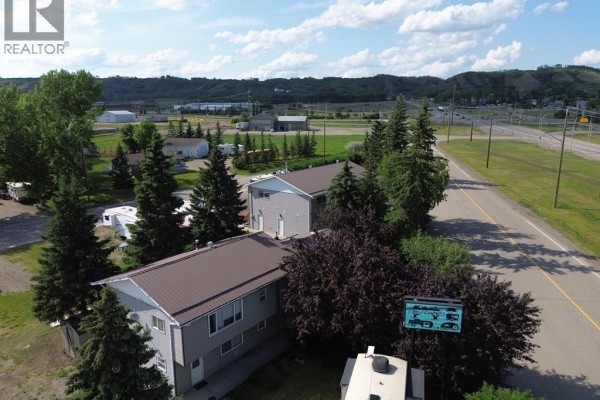 10034 100 Street, Taylor, BC V0C2K0 Photo 3