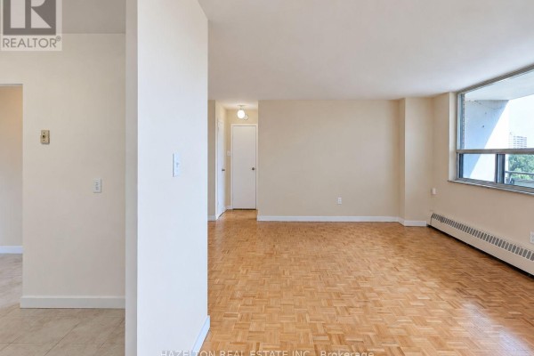 1004 - 126 Bellamy Road, Toronto, ON M1J2L1 Photo 2
