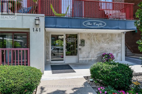 1004 - 141 Catharine Street S, Hamilton, ON, photo 2