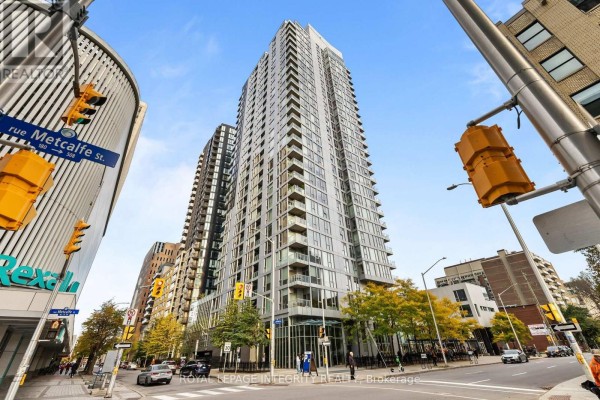 1004 - 179 Metcalfe Street, Ottawa