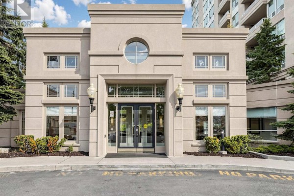 1004 - 2 Covington Road, Toronto, ON M6A3E2 Photo 3